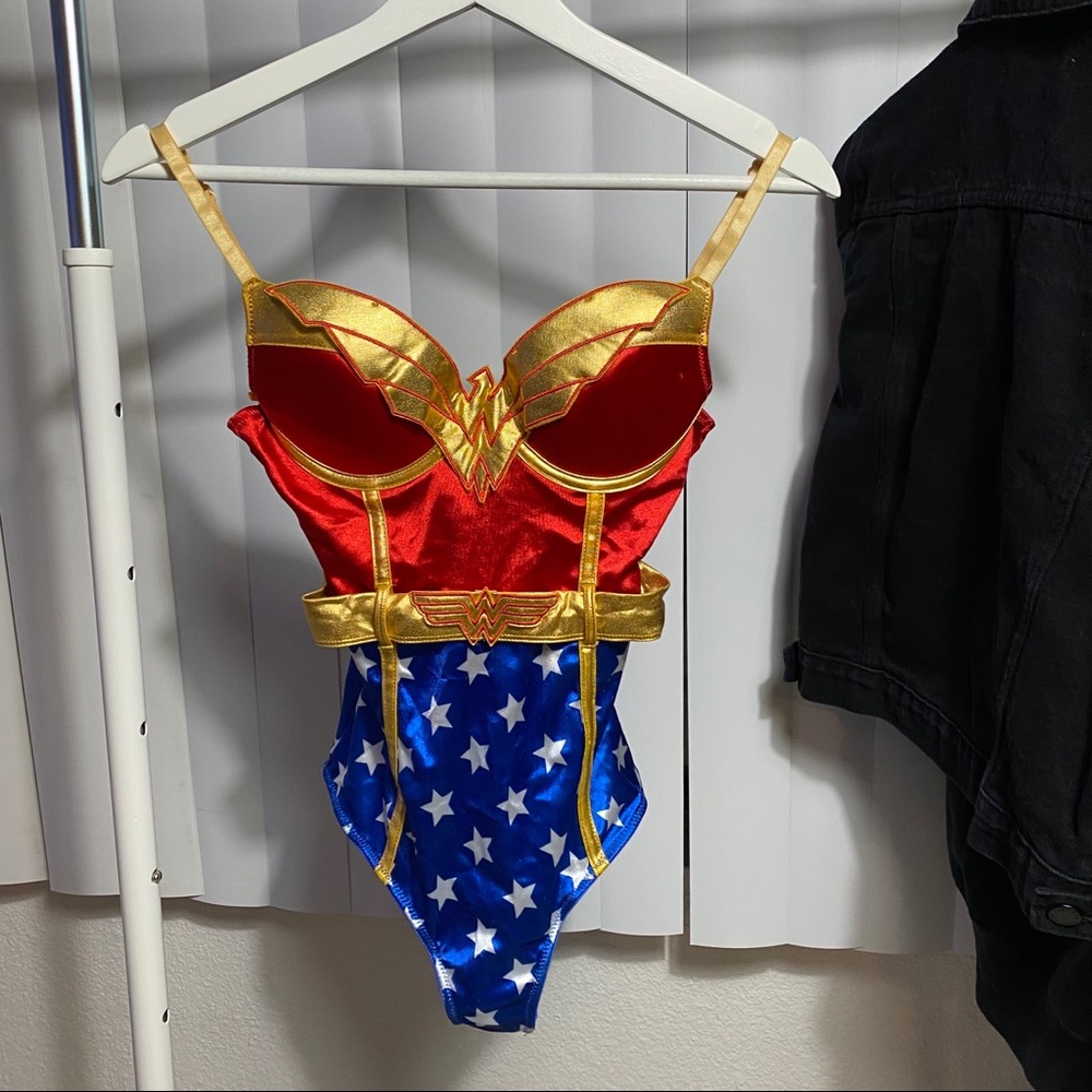 Wonder Woman Halloween Costume